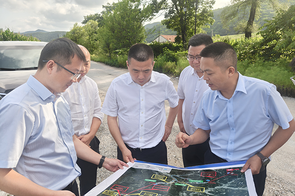 川交公司黨委書記、董事長(zhǎng)杜江林赴遼寧、河北調(diào)研項(xiàng)目建設(shè)情況